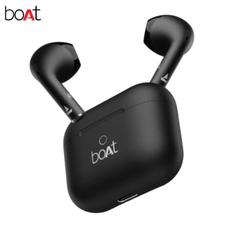 boAt Airdopes 131 wireless earbuds